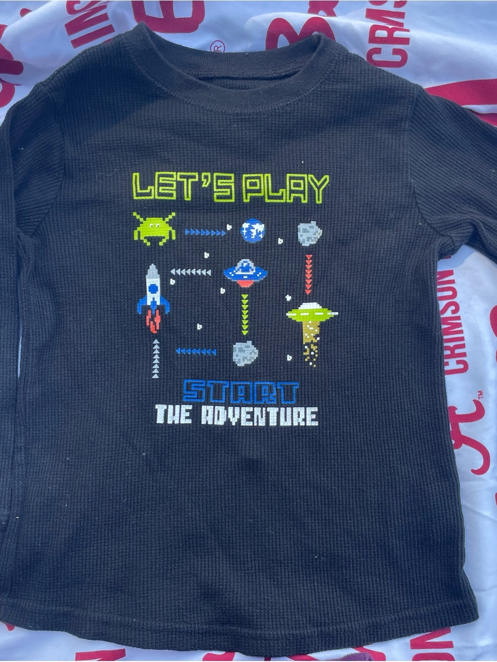 Garanimals Black Tee with Teal Logo Print space retro gaming size5T